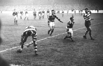 Peter Fearis scores v Dewsbury - Oct 10th 1953.
