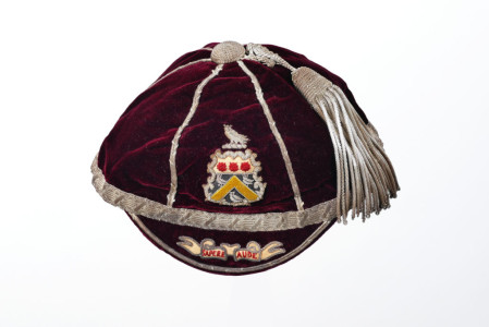 Billy Dixon Oldham cap 1903.